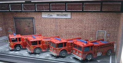 Lot Of 4 Vintage 1976 HOT WHEELS FIRE-EATER Fire Engine Truck Red Blue #86  #427 - Image 1 of 4