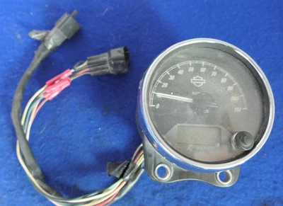 Velocímetro genuino Harley Davidson XG500 Street XG750 XG750A 2015-2020 Foto 1 de 4