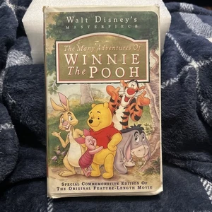 Disney's Many Adventures of Winnie the Pooh VHS-#7074 - Picture 1 of 14