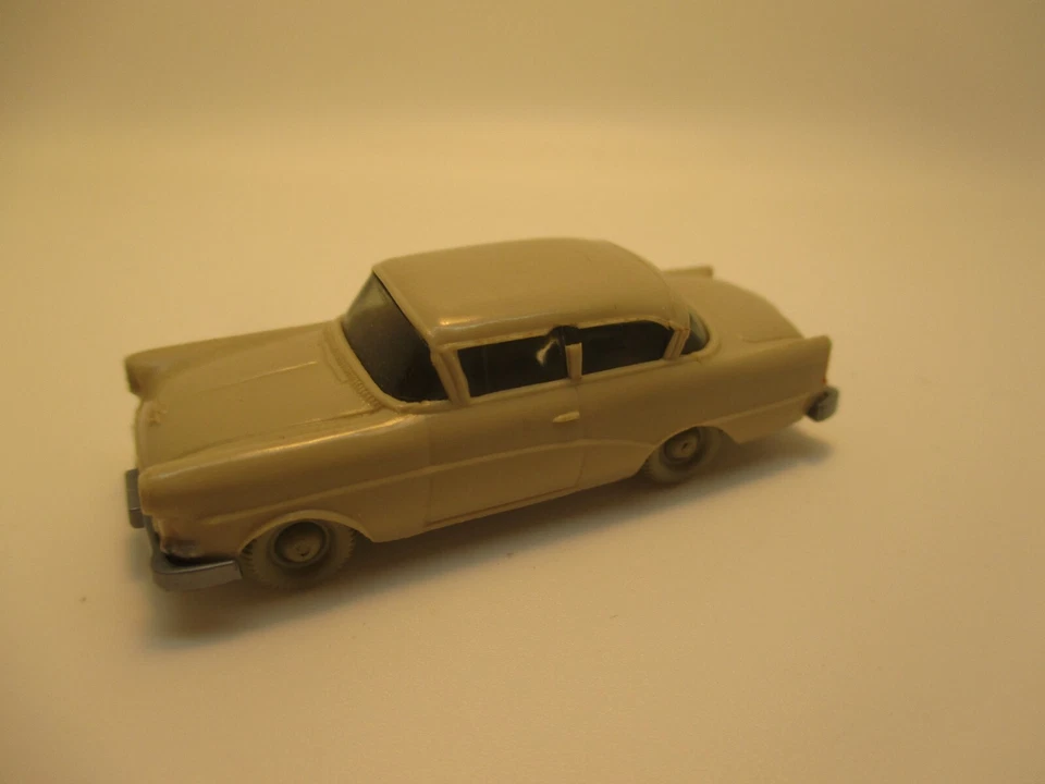 WIKING:o Pel Rekord P1 (PKW16) - Immagine 1 di 3