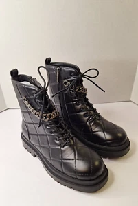 CAPE ROBBIN Black Quilted Lace Up Ankle Boots Women's 10 Biker Cyber Grunge Goth - Picture 1 of 15