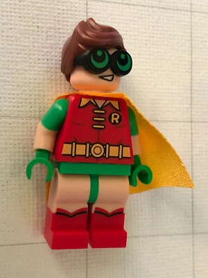 Minifigura Lego Robin com óculos  - Imagem 1 de 2