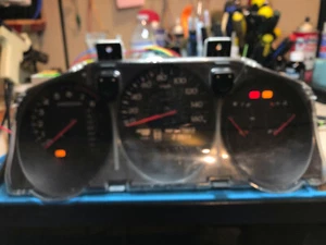 Grupo de instrumentos de tablero Acura TL 2000 usado a la venta - Imagen 1 de 9