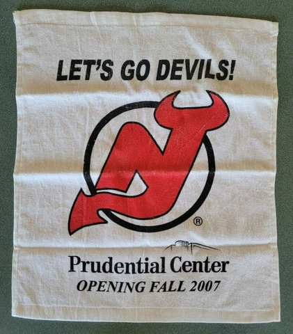 New Jersey Devils Promotional Towel 2007 Prudential Center Cover