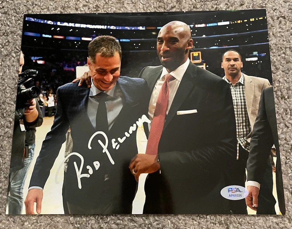 Rob Pelinka Signed 8x10 Photo Los Angeles Lakers Kobe Bryant PSA/DNA COA - Image 1 of 3