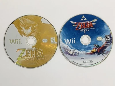 The Legend of Zelda: Skyward Sword & Twilight Princess (Wii) Disc Only! (ACC) - Image 1 of 4