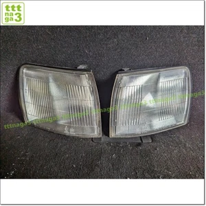 Toyota Celsior UCF10/UCF11 10 series front corner side light small lamp O #10916 - Picture 1 of 8