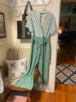 Mameluco Bloom Chic Nuevo con Etiquetas Us Talla 10 Nuevo Verano Bodas, Oficina, Iglesia Foto 1 de 3