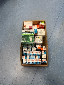 Glühbrine - Lampen E27 / LED div. / Halogen / Osram / Philips / etc - Bild 1 von 5