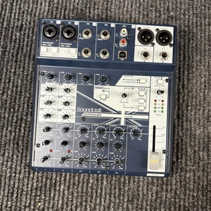 Soundcraft ‎Notepad-8FX 8 Channels Analog Mixer UNTESTED MISSING KNOBS - Picture 1 of 8
