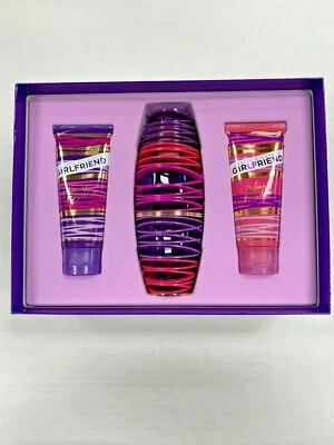 Justin Bieber Girlfriend Set de Regalo 100 ml Eau De Parfum Spray 100 ml Loción Corporal+ Foto 1 de 3