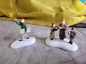 Hawthorne Village 1995 Carolers - Picture 1 of 4