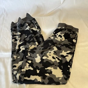 Calvin Klein Boys Sz 7/8 Camo Pajama Bottoms Loungewear - Picture 1 of 2