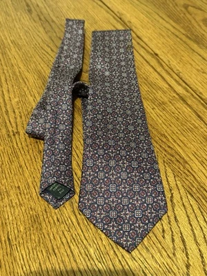 Corbata de seda Bert Pulitzer vintage borgoña azul marino patrón medallón geométrico clásico Foto 1 de 3