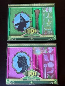 2024 Wicked Elphaba & Glinda Journal 2er Set mit Stift & Aufkleber Zielscheibe  - Bild 1 von 5
