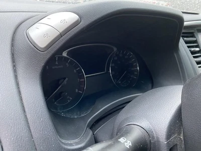 二手速度计 适合:2016 年日产探路者集群 MPH B 级 — 第 1/4 张图片