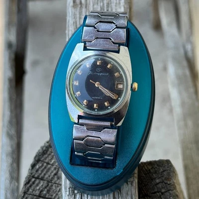 Vintage 1960, Komandirskie Vostok Wostok Soviet Russian Men's Mechanical Watch. - Image 1 of 4