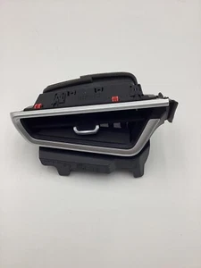 2020 - 2024 TOYOTA COROLLA DASH LEFT OUTER AIR VENT GRILLE COVER OEM 5565012460 - Foto 1 di 10