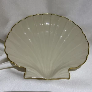 Lenox China Ägäis Karibik Muschel - Elfenbein beschnitten in 24K Gold - USA - Bild 1 von 3