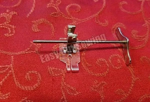 1/4 inch seam Quilting Foot Singer Featherweight 221, 222 Part#P60604-G CLEAR - Picture 1 of 1