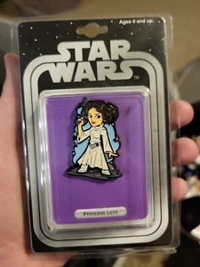 Star Wars Princess Leia Pin | Exclusive Art Design By Derek Laufman ? - Picture 1 of 3