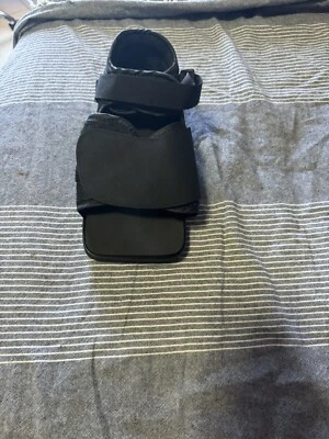 Scarpa post operatoria  per Piede ( Taglia S ) - Immagine 1 di 3