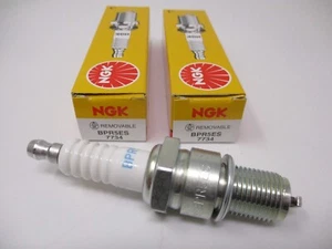 2 Genuine NGK BPR5ES 7734 Spark Plugs - Picture 1 of 5