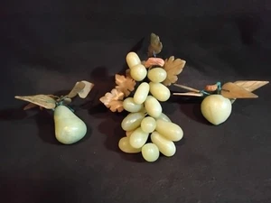 MCM JADESTEIN TRAUBENCLUSTER, BIRNE & APFEL MIT POLIERTEM STEIN BEGEHRTEN BLÄTTERN - Bild 1 von 8
