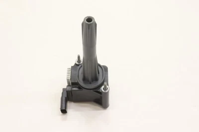 2019 - 2022 CHEVROLET SILVERADO 1500 ENGINE IGNITION COIL IGNITOR OEM 12698943 - Image 1 of 4