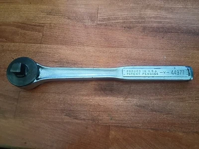 Craftsman -V- 1/2" Drive Round Head Ratchet Fine Tooth Thumb Wheel 44977 Vintage - Image 1 of 4