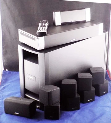 Sistema HDMI Bose Lifestyle V20, MC1 con pantalla, PS28 iii, control remoto, 5 cubos, cables Foto 1 de 4