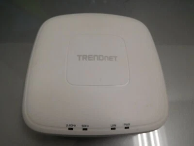 TRENDnet TEW-821DAP/A AC1200 PoE WiFi AC Wireless Access Point 2.4GHz & 5GHz - Image 1 of 4