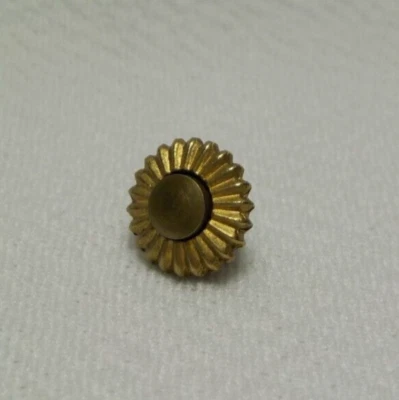 VINTAGE GOLD FILLED 8.3 MM POCKET WATCH CROWN WATCHMAKERS REPLACEMENT PART #18 - Image 1 of 4