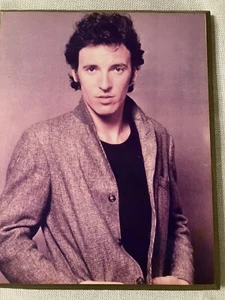 Bruce Springsteen 1980er 8x10 Werbung Portrait junge Pose des Boss - Bild 1 von 1