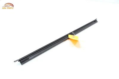 2023-2024 KIA SPORTAGE PUERTA DELANTERA DERECHA VENTANA CINTURÓN INTERIOR RESISTENTE SELLO OEM Foto 1 de 4