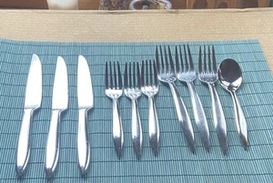 Splendide Arrow- 18/10 Stainless China Flatware Forks Spoon Knives Mixed Lot 10 - Picture 1 of 10