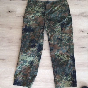 ORIGINAL BUNDESWEHR FELDHOSE FLECKTARN / WÜSTENTARN / TROPENTARN ARMEE BW HOSE - Bild 1 von 2