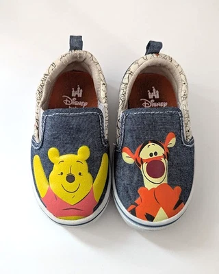 Классические детские туфли-слипоны Disney Baby Winnie the Pooh для малышей ясельного возраста размер 4 - Изображение 1 из 4