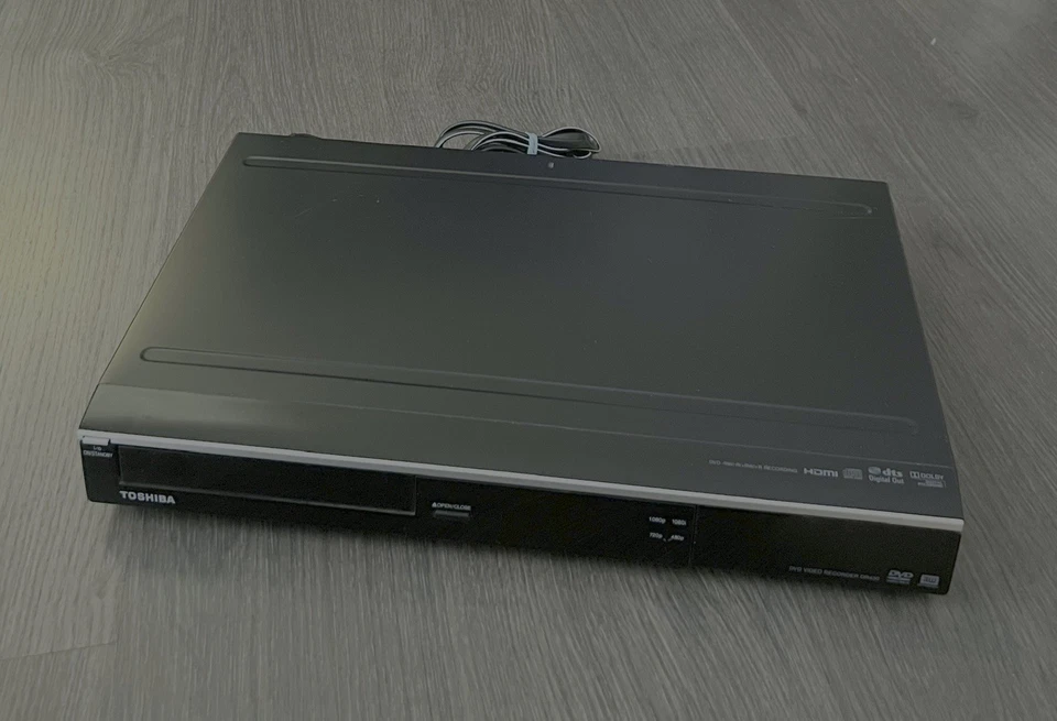 Toshiba DR430KU DVD Recorder Player Tested And Working *No Remote* - Image 1 of 4