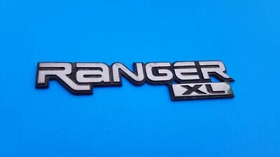 98 99 00 01 02 03 04 05 FORD RANGER XL GUARDABARROS LATERAL EMBLEMA LOGOTIPO INSIGNIA OEM A19 Foto 1 de 4
