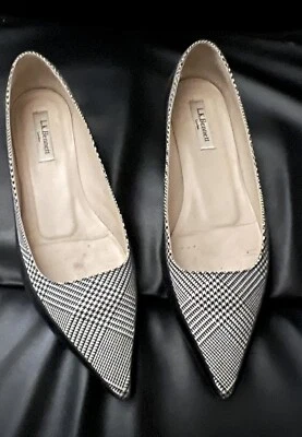 Planos de cuero LK Bennett, talla 40. Excelente estado! Foto 1 de 4