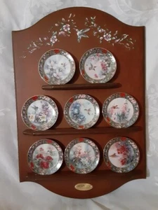 Lena Liu Bradford Hummingbird Treasury Mini Plates and Wood Display - Picture 1 of 8