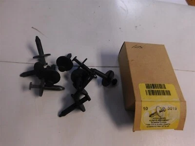 NUEVO PARACHOQUES CUBIERTA PLÁSTICO MONTAJE REMACHES SE ADAPTA 1997 + NISSAN ALTIMA 7MM 32MM 10x Foto 1 de 3