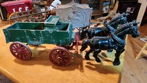 Stanley Toy Co Pferdegezogen Bauernhof Heuarbeit Gusswagen OHNE Fahrer Originallack - Bild 1 von 7
