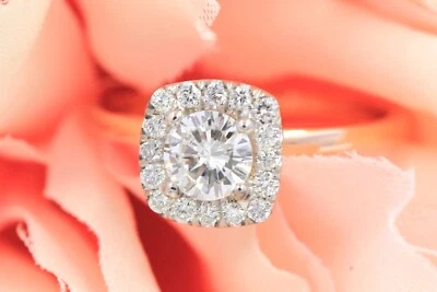 Anillo de compromiso con halo de corte redondo de diamantes naturales de 0,75 CTW certificado GIA de oro rosa de 14 quilates Foto 1 de 4