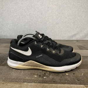 Nike Men’s Size 10 Flywire Training Sneakers Black Lace Up Athletic Shoes - Picture 1 of 10