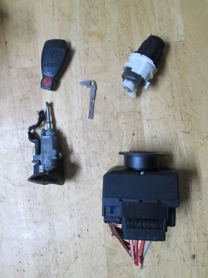 Interruptor de encendido Mercedes Benz S500 2002 con llave y cilindro de maletero de puerta 2155450208 Foto 1 de 4