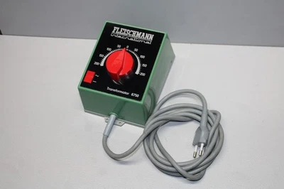 Fleischmann 6750 Trafo mit Fahrpult Gleichstrom Spur H0 #M464 - Bild 1 von 2