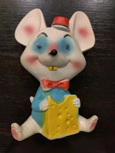 Vintage Alan Jay Clarolyte Rubber Squeaky Mouse with Cheese - Picture 1 of 5