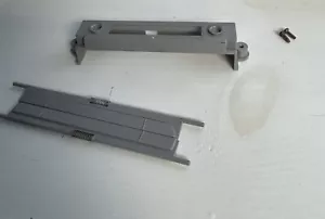 Nintendo 64 Cartridge Door Assembly (With Screws) - Picture 1 of 10